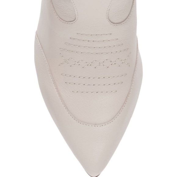 🆕⭐ Jessica Simpson Ivory white western bootie - Picture 7 of 14